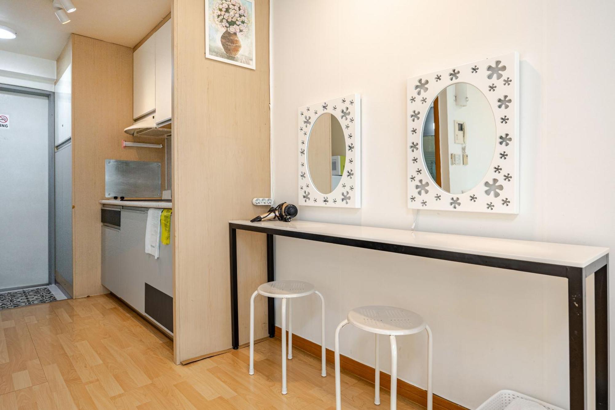 Hongdae Loading Apartment *
